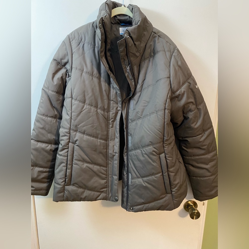 Women’s Columbia Coat Size Large